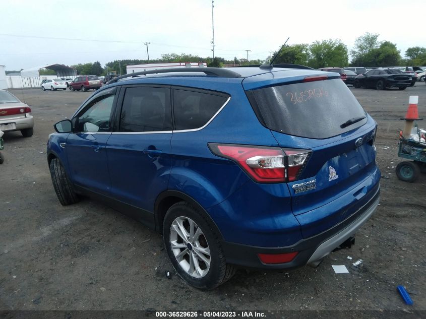 2017 FORD ESCAPE SE - 1FMCU9GD2HUA02931