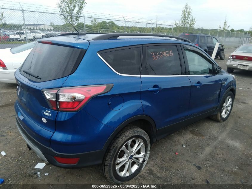 2017 FORD ESCAPE SE - 1FMCU9GD2HUA02931