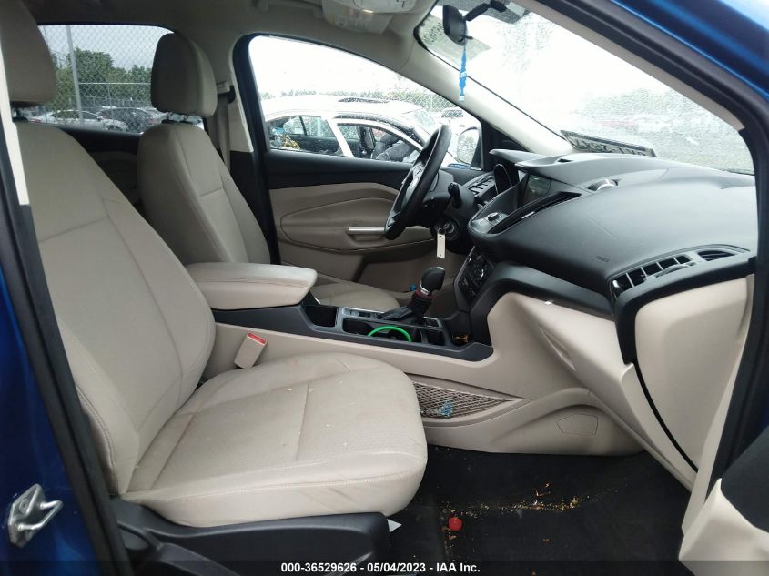 2017 FORD ESCAPE SE - 1FMCU9GD2HUA02931