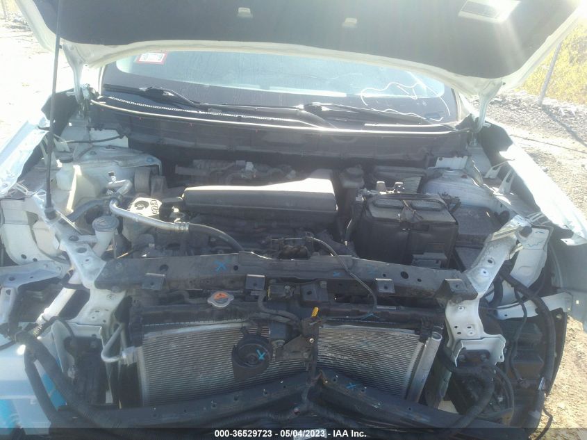 2017 NISSAN ROGUE S - KNMAT2MT3HP544037