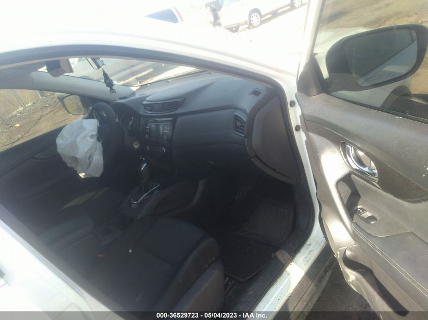 2017 NISSAN ROGUE S - KNMAT2MT3HP544037