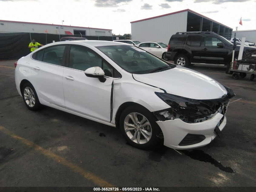 2019 CHEVROLET CRUZE LT - 1G1BE5SMXK7143869