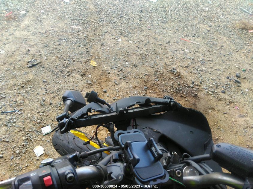 2011 KAWASAKI EX650 C - JKAEXEC1XBDA64848
