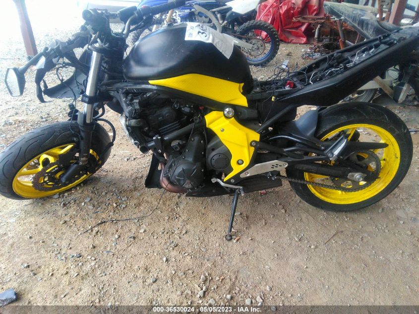 2011 KAWASAKI EX650 C - JKAEXEC1XBDA64848