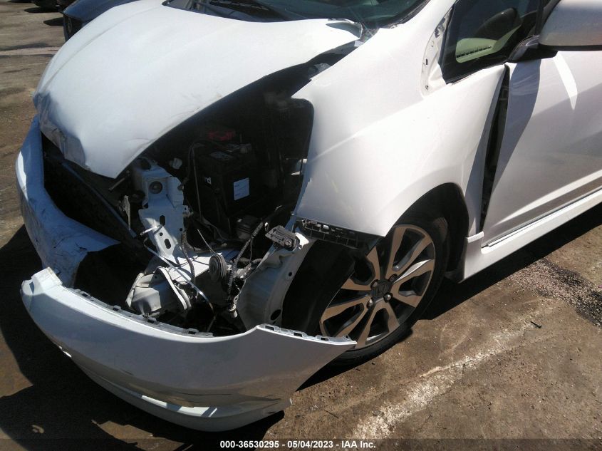2013 HONDA FIT SPORT - JHMGE8H62DC010345