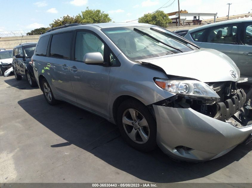 2017 TOYOTA SIENNA LE - 5TDKZ3DC9HS806495