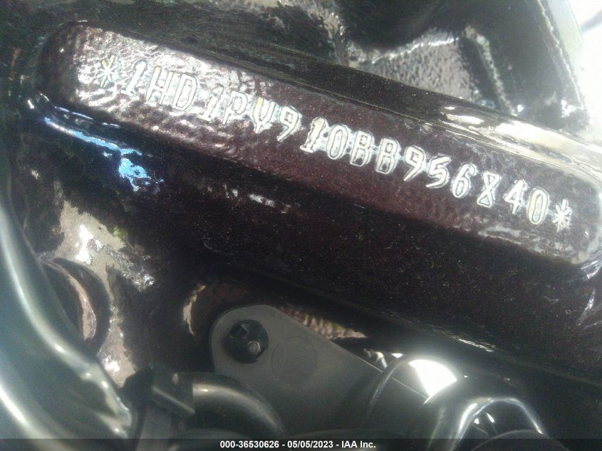 2011 HARLEY-DAVIDSON FLSTSE2 - 1HD1PY910BB956840