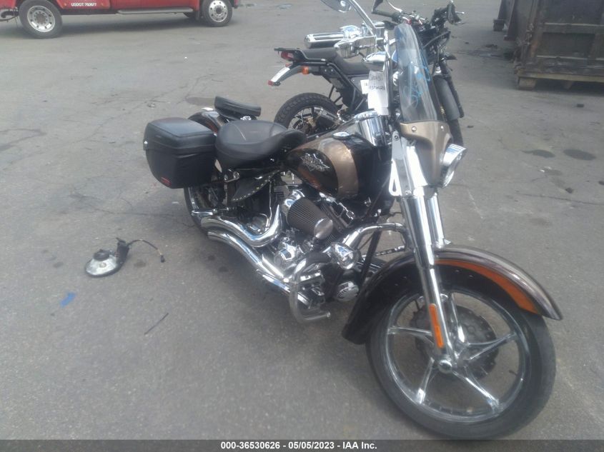 2011 HARLEY-DAVIDSON FLSTSE2 - 1HD1PY910BB956840