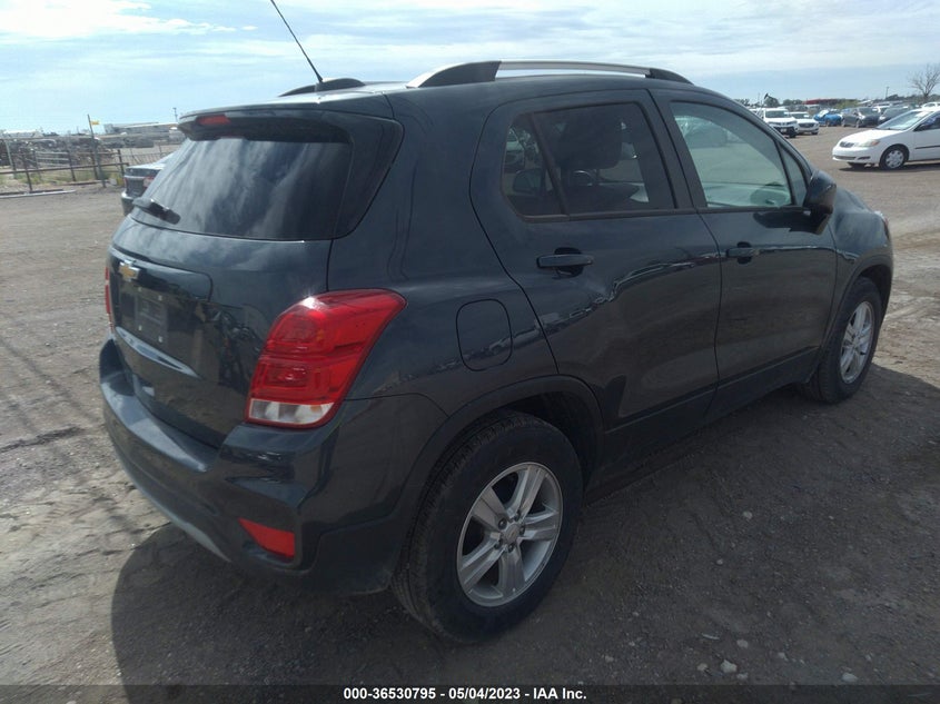 VIN KL7CJLSB4MB326577 2021 CHEVROLET TRAX LT
