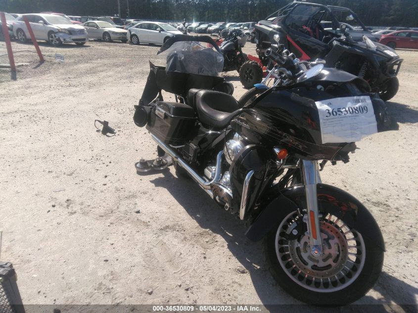 2013 HARLEY-DAVIDSON FLTRU ROAD GLIDE ULTRA - 1HD1KGM17DB661088