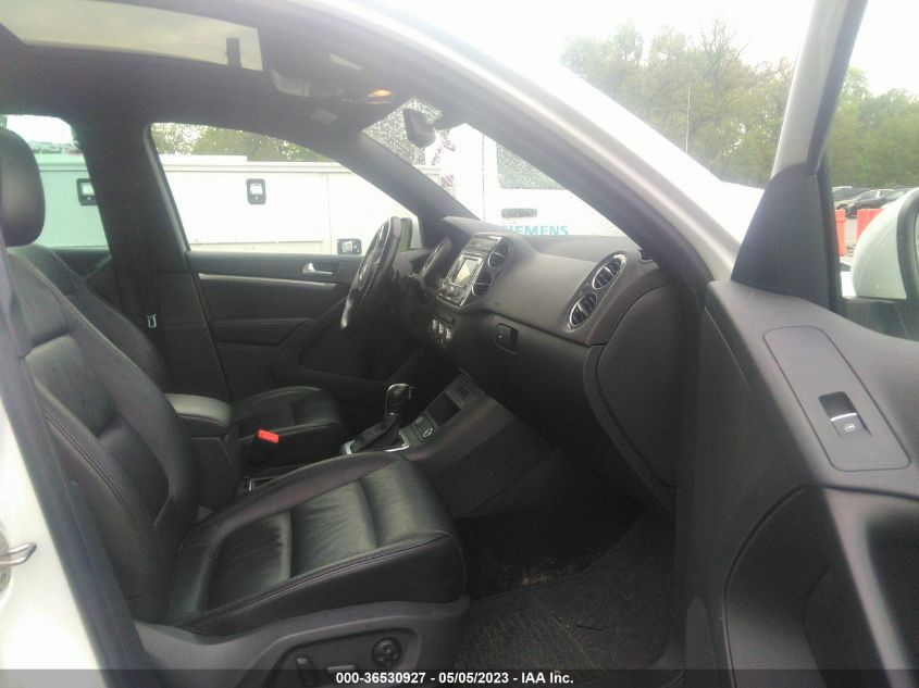 2015 VOLKSWAGEN TIGUAN R-LINE - WVGBV7AXXFW069634