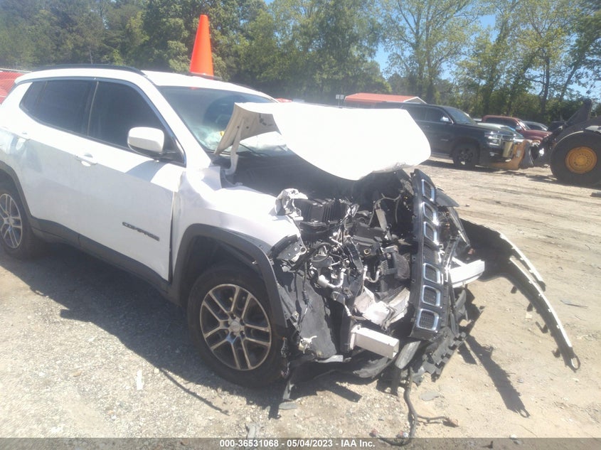 VIN 3C4NJDBBXJT150176 2018 JEEP COMPASS LATITUDE