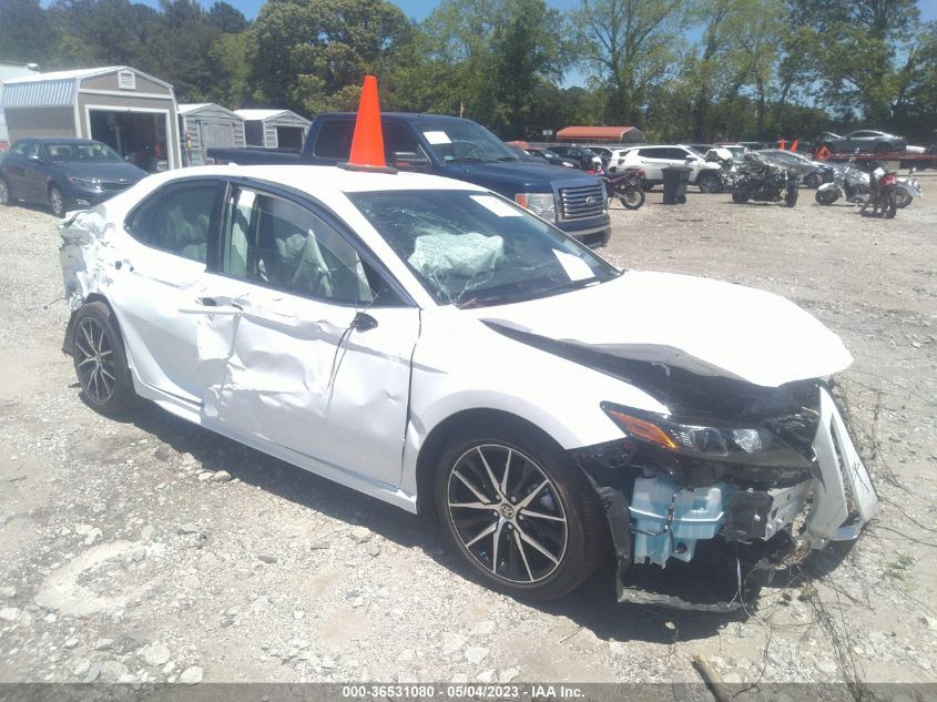 2022 TOYOTA CAMRY SE - 4T1T11AK4NU061377