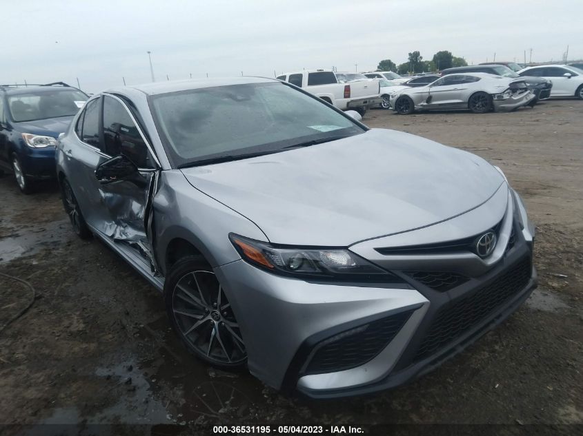 2022 TOYOTA CAMRY SE - 4T1G11AK1NU686529