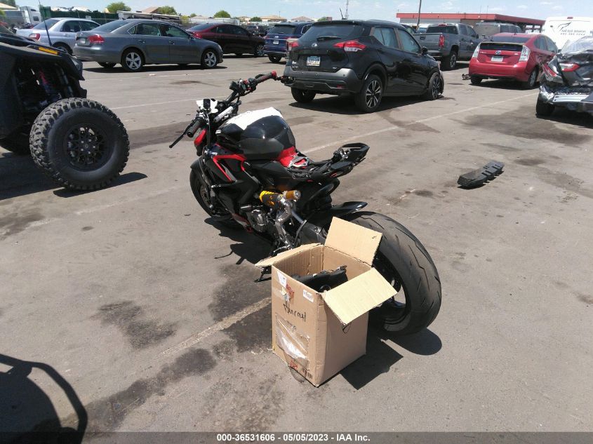 2022 DUCATI STREETFIGHTER V2 ZDMFAKYW8NB001022