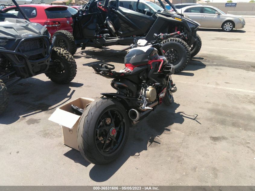 2022 DUCATI STREETFIGHTER V2 ZDMFAKYW8NB001022