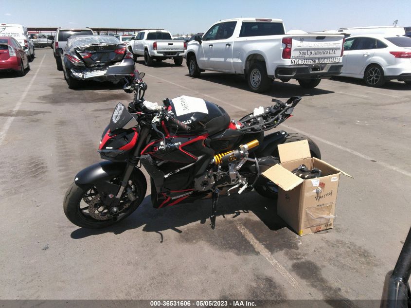 2022 DUCATI STREETFIGHTER V2 ZDMFAKYW8NB001022