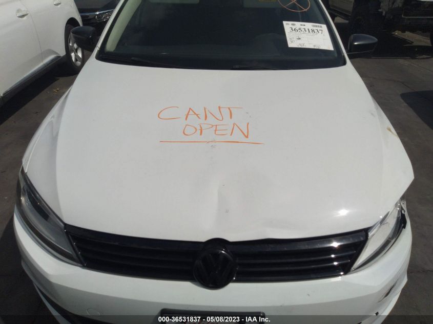 2014 VOLKSWAGEN JETTA SEDAN S - 3VW2K7AJ1EM416143