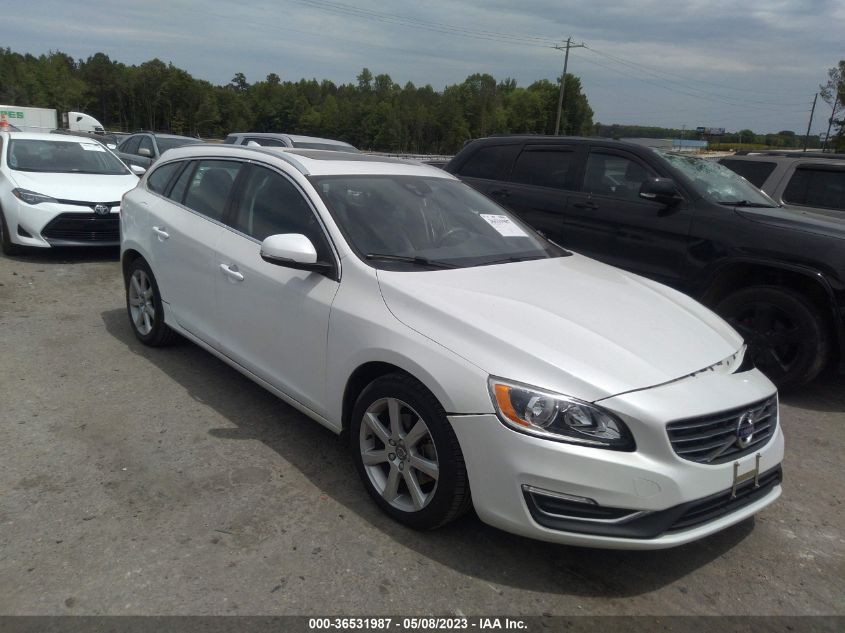 YV140MEK2H1372944 VOLVO V60 PREMIER 2017