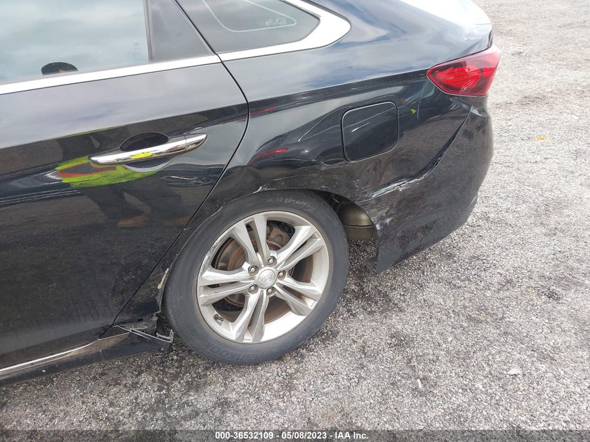 VIN 5NPE34AFXJH681912 2018 HYUNDAI SONATA SPORT