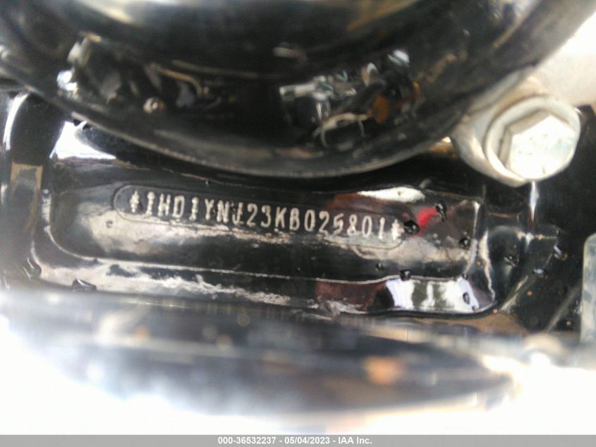 2019 HARLEY-DAVIDSON FXLR 1HD1YNJ23KB025801