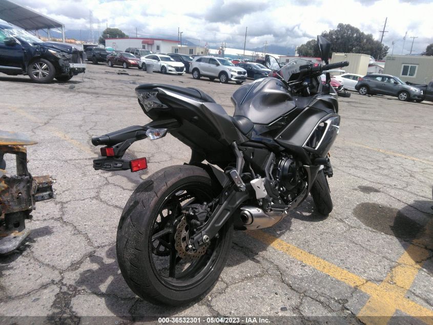 VIN ML5EXEN19MDA41819 2021 KAWASAKI EX650 N