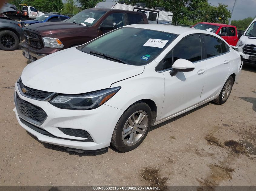 2018 CHEVROLET CRUZE LT - 1G1BE5SM6J7122659
