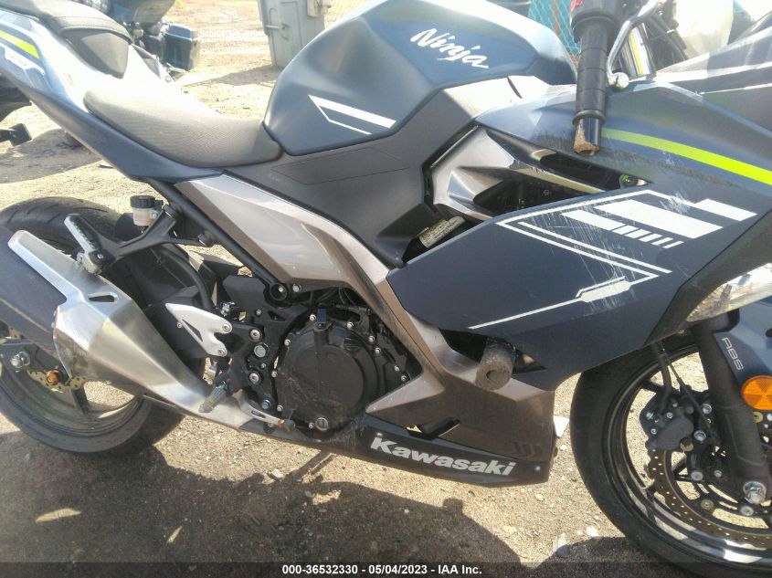 2022 KAWASAKI EX400 JKAEXKG18NDAG6932