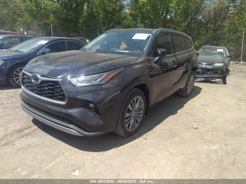 2021 TOYOTA HIGHLANDER PLATINUM - 5TDFZRBHXMS097976