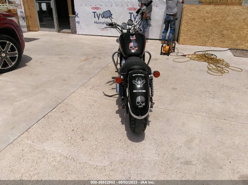2001 HONDA VF750 C JH2RC43091M700358