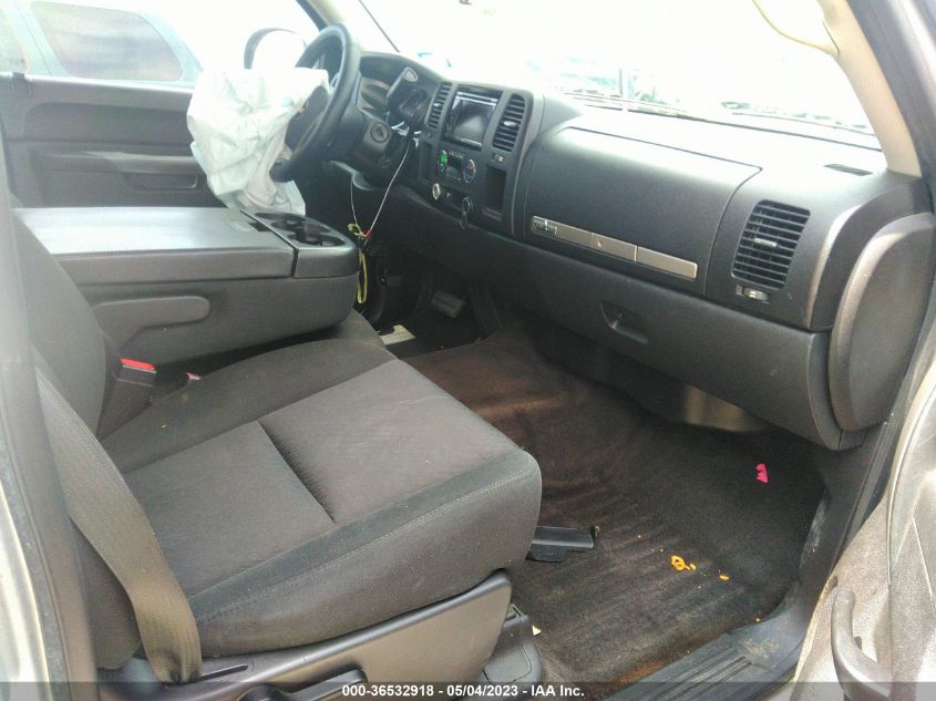 2013 CHEVROLET SILVERADO 1500 LT - 3GCPCSE06DG250127