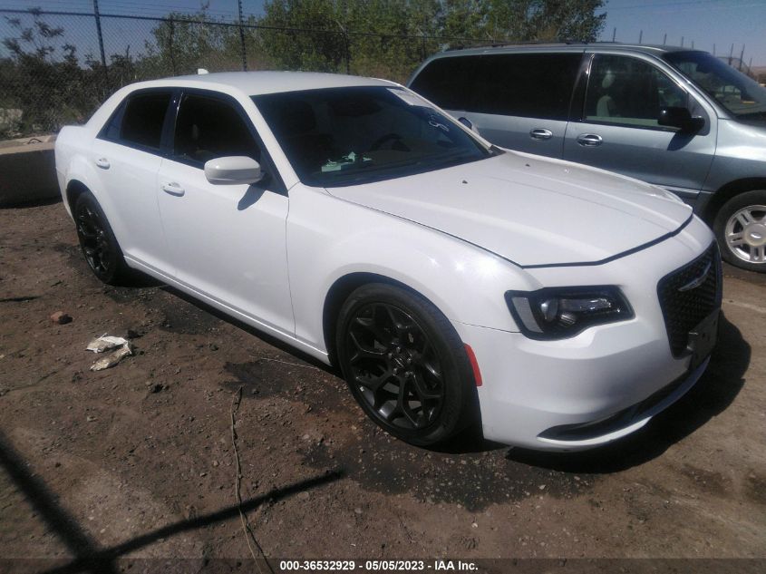 2020 CHRYSLER 300 - 2C3CCABG7LH158540