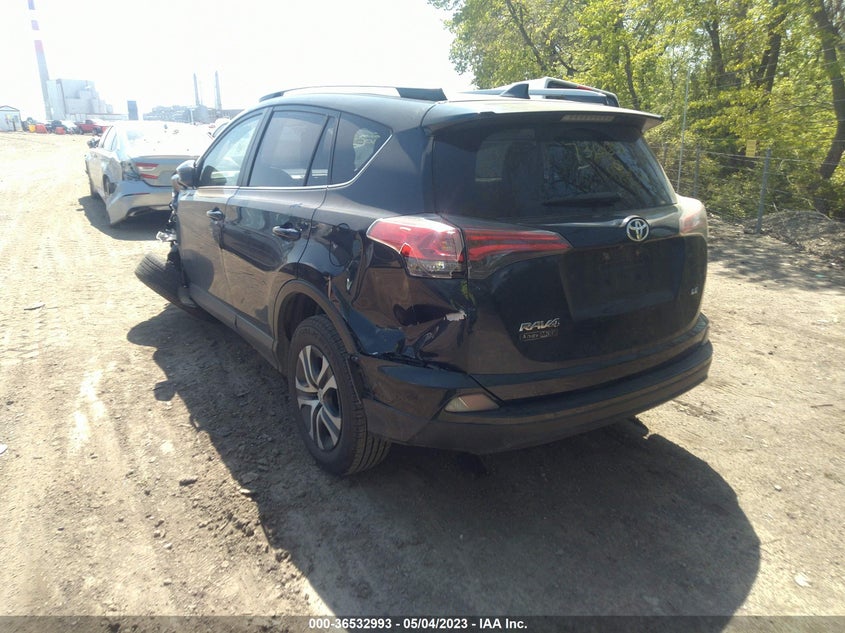 VIN JTMZFREV4JJ730651 2018 TOYOTA RAV4 LE
