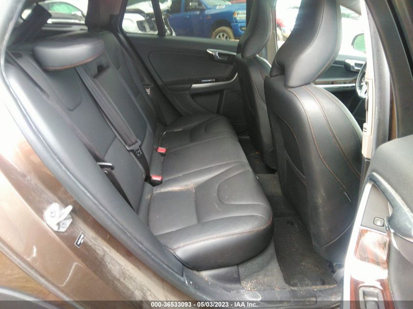 2015 VOLVO V60 CROSS COUNTRY T5 PLATINUM YV4612HM0F1001899