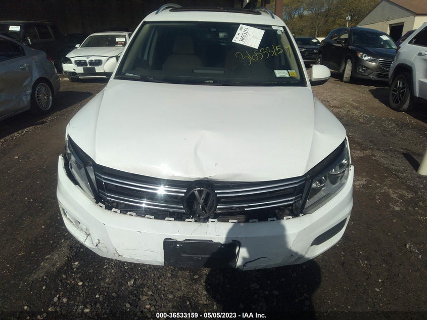 VIN WVGSV7AX5HW504143 2017 VOLKSWAGEN TIGUAN WOLFSBURG EDITION