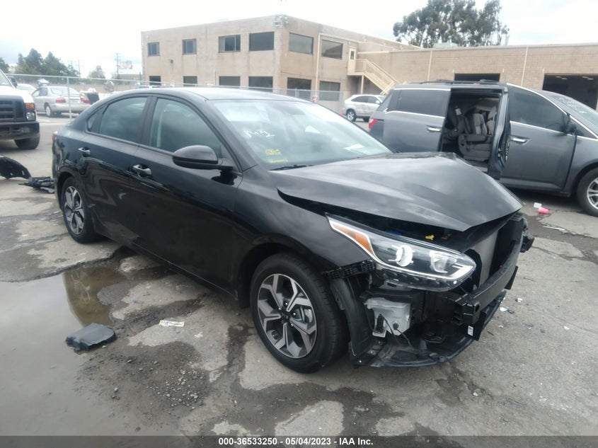 VIN 3KPF24AD9ME411813 2021 KIA FORTE LXS