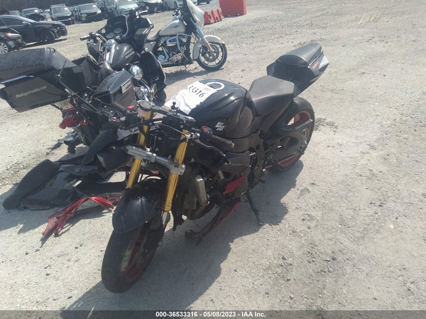 VIN JS1GR7MA3J2100450 2018 SUZUKI GSX-R750