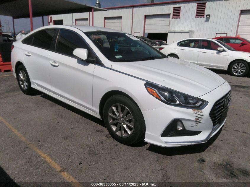 2018 HYUNDAI SONATA SE - 5NPE24AF4JH686476
