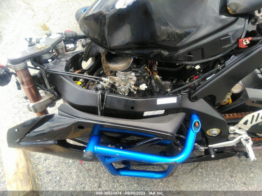 2006 SUZUKI GSX-R1000 JS1GT76A562109687