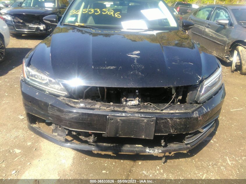 2017 VOLKSWAGEN PASSAT 1.8T SE W/TECHNOLOGY - 1VWGT7A33HC036781