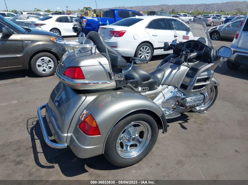 2002 HONDA GL1800 1HFSC47032A104191