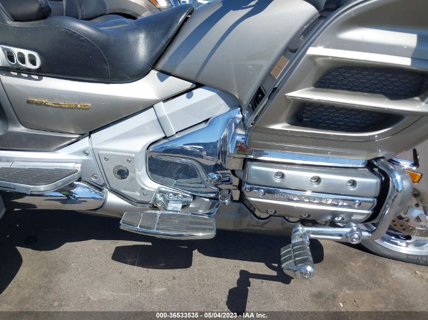 2002 HONDA GL1800 1HFSC47032A104191