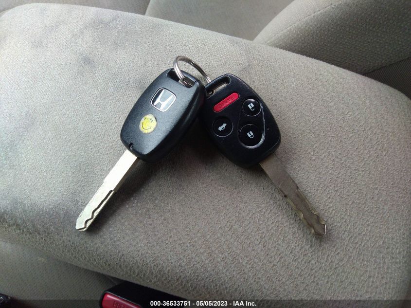 2013 HONDA CIVIC SDN LX - 19XFB2F52DE039107