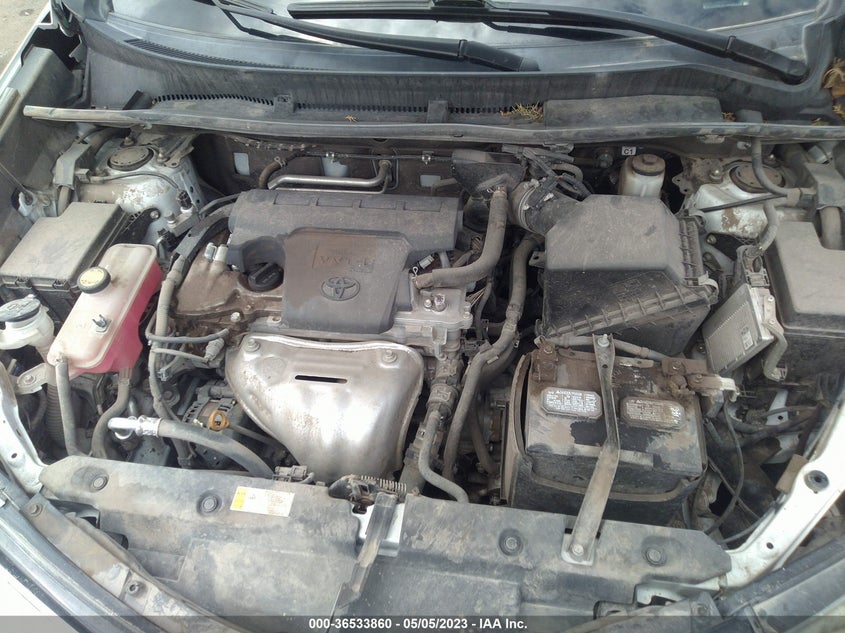 VIN 2T3ZFREV1JW460649 2018 TOYOTA RAV4 LE