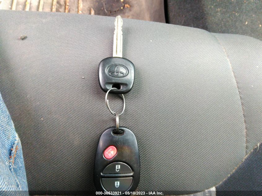 2016 TOYOTA TUNDRA 4WD TRUCK SR/SR5 - 5TFUM5F18GX068955