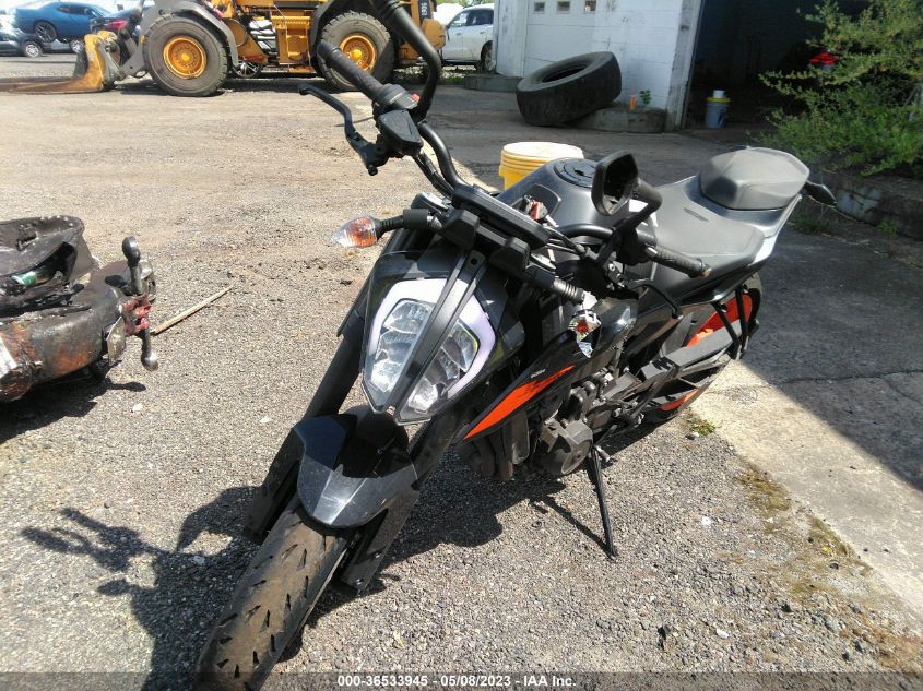 2020 KTM 790 DUKE VBKTU6402LM777306