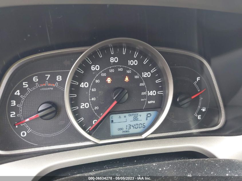 2014 TOYOTA RAV4 LE - JTMZFREV0ED034339