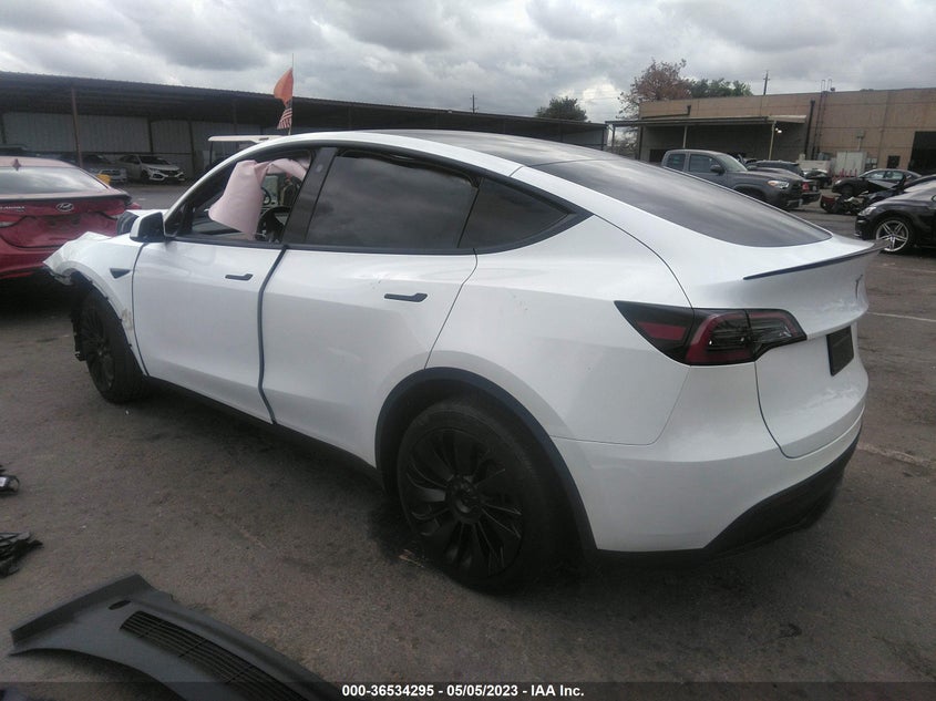 VIN 7SAYGDEE1PF609834 2023 TESLA MODEL Y LONG RANGE