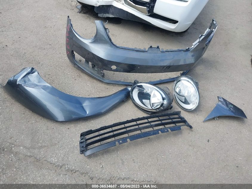 2014 VOLKSWAGEN BEETLE COUPE 1.8T ENTRY - 3VWF17AT2EM647705