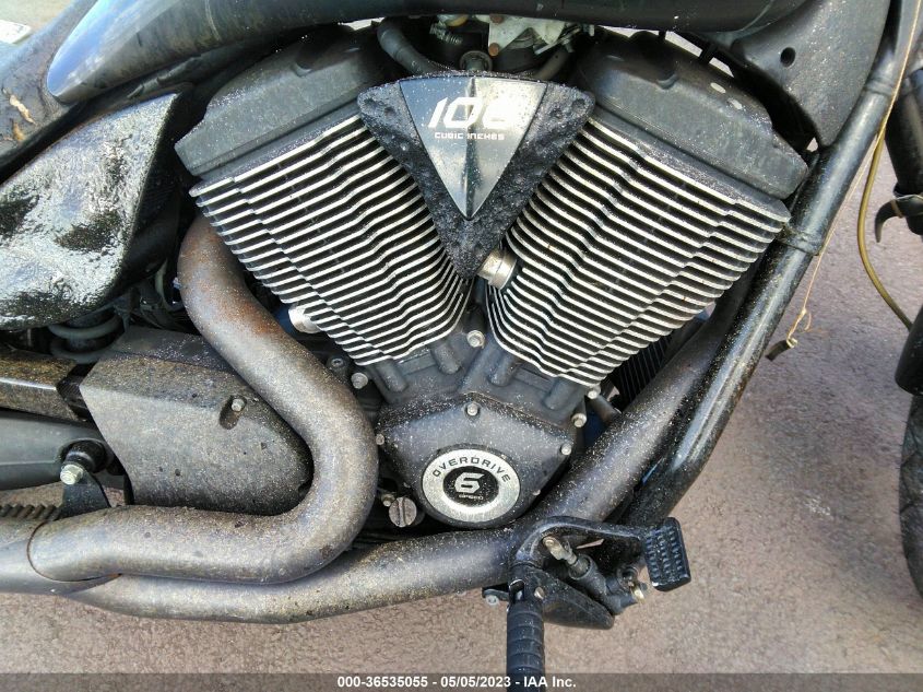 2014 VICTORY MOTORCYCLES HAMMER 8-BALL 5VPHA36N7E3027689